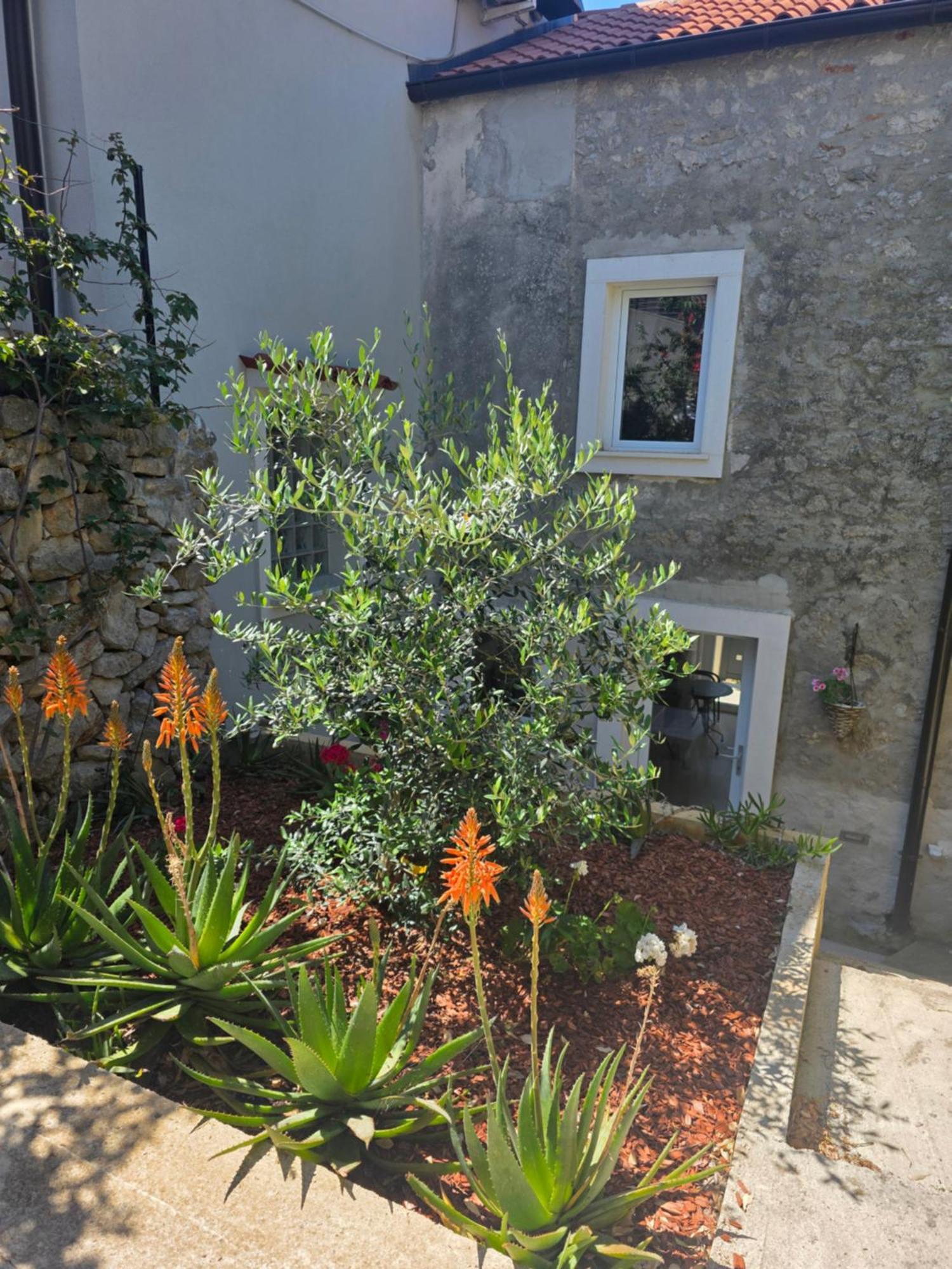 Apartamento Castel Mali Lošinj Exterior foto